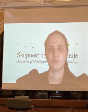 Ana Plavčak, SOS
